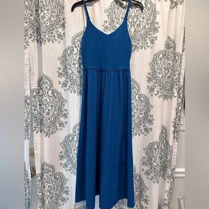 Athleta Elation V neck Hybrid Dress Dark Lapis Color
